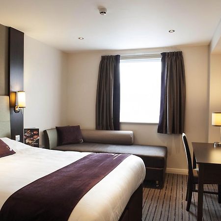 Premier Inn Glasgow Pacific Quay Szoba fotó