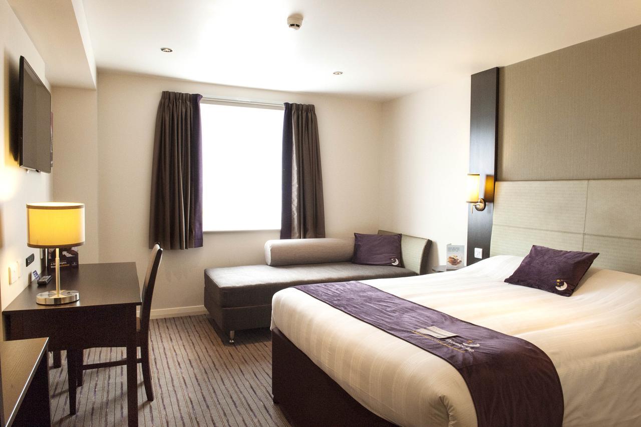 Premier Inn Glasgow Pacific Quay Szoba fotó